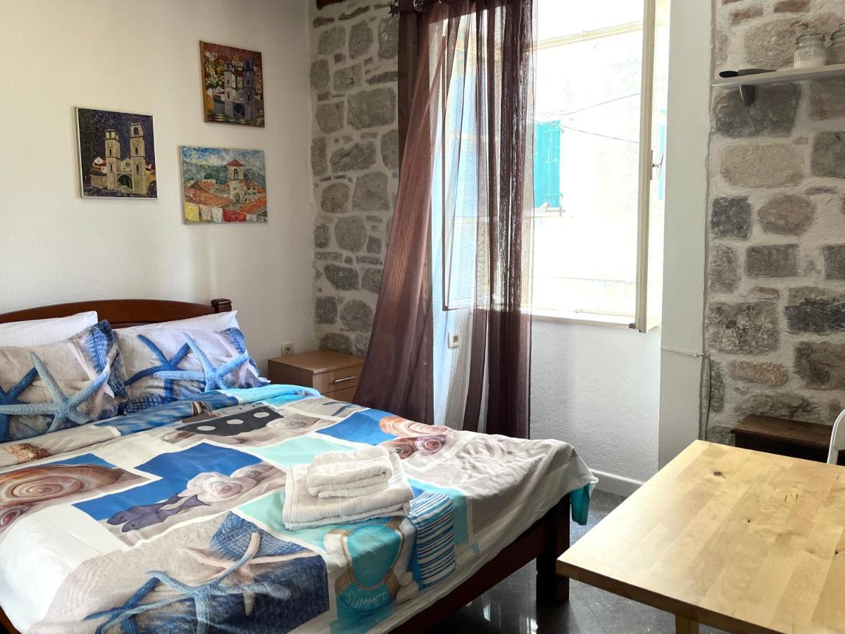 South Gate Apartments 262 Kotor Extérieur photo