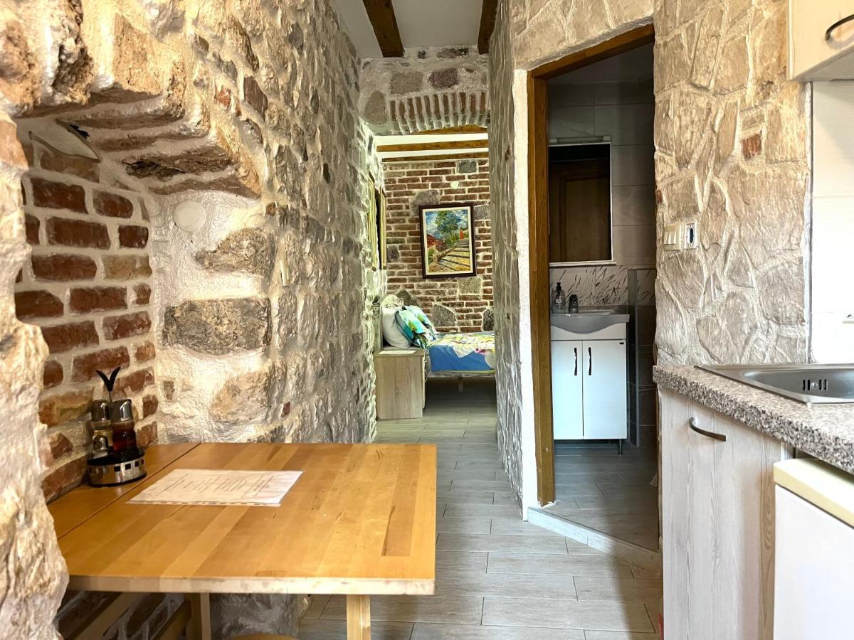 South Gate Apartments 262 Kotor Extérieur photo